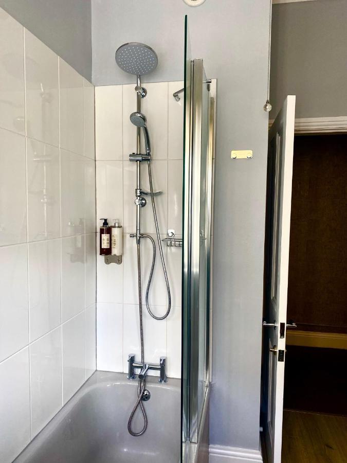 ווינדרמר Merewyke Boutique Luxury Family Apartment Sleeps 4 , Central Location מראה חיצוני תמונה