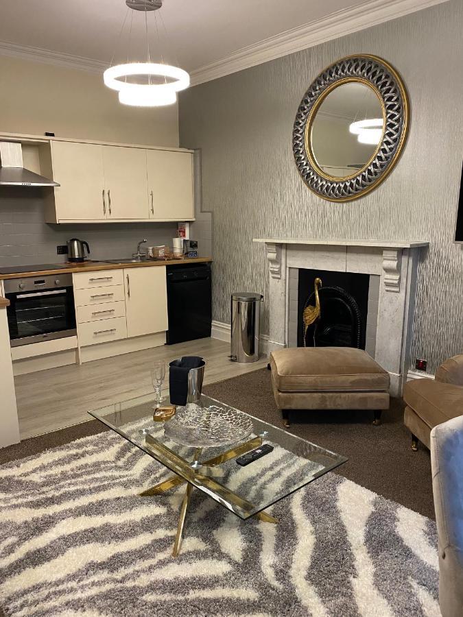 ווינדרמר Merewyke Boutique Luxury Family Apartment Sleeps 4 , Central Location מראה חיצוני תמונה